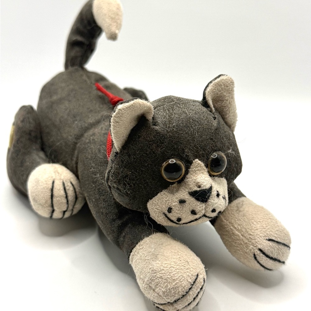 Dora Designs Suede Cat Paperweight – Original Tag